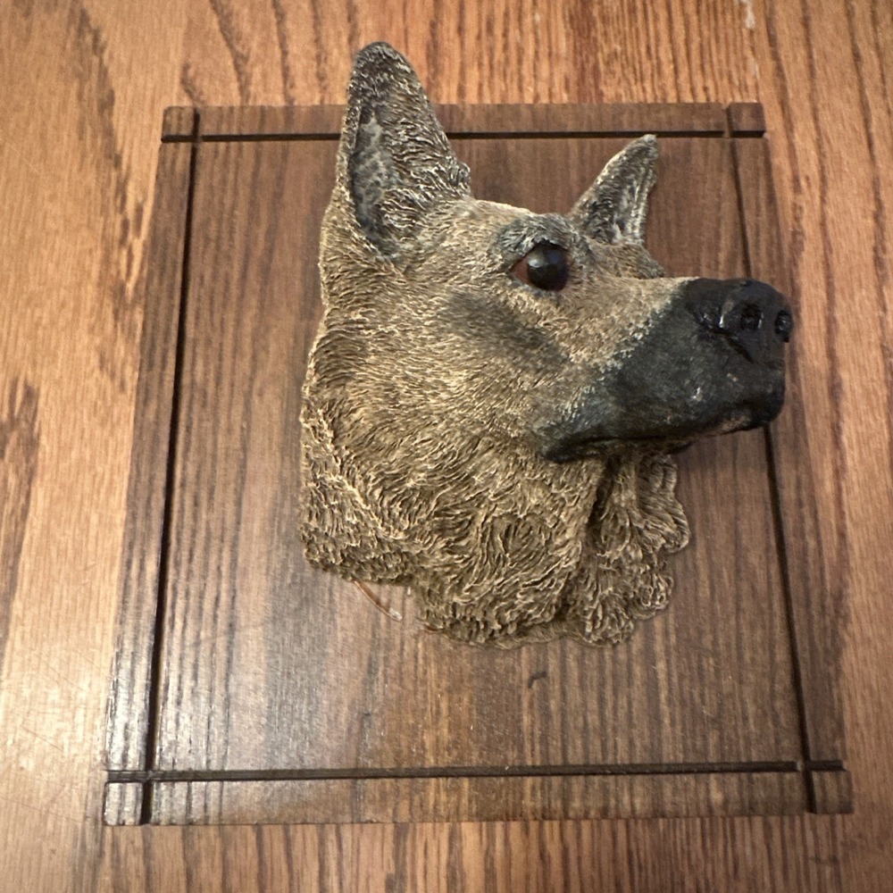 Vintage Kennel Favorites Wall‎ Plaque German Shepherd 1983 Dog Bust